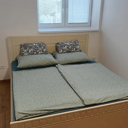 Apartment Basarija